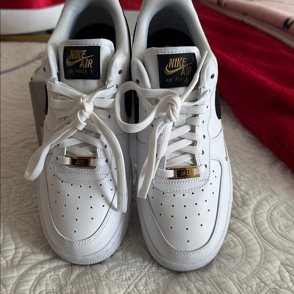 Nike Air Force 1 ‘07 ESS - Picture 4 of 4